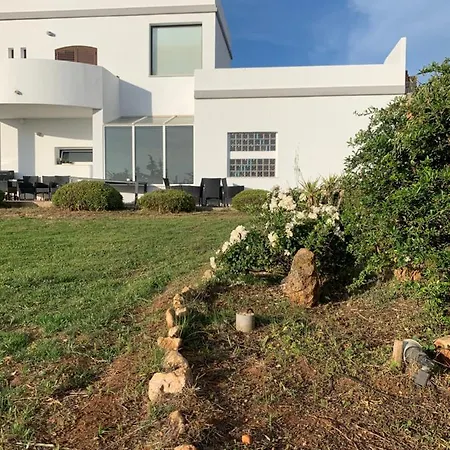 Holiday home Karmen Ronda
